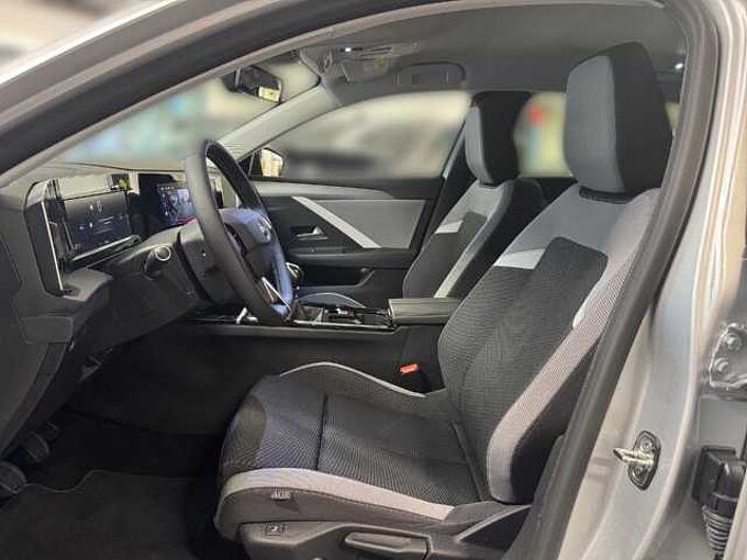 Opel Astra ST 1.2 Turbo 110PS Edition