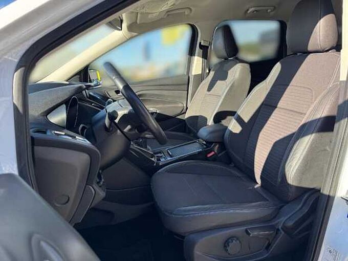 Ford Kuga 1.5 EcoBoost Titanium *1.Hand*AHK*