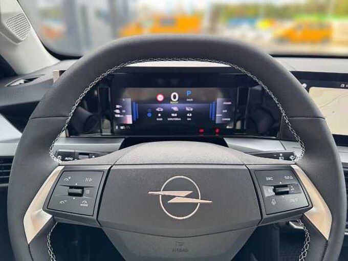 Opel Frontera Elektro 54kWh 113PS Ultimate Extended Range
