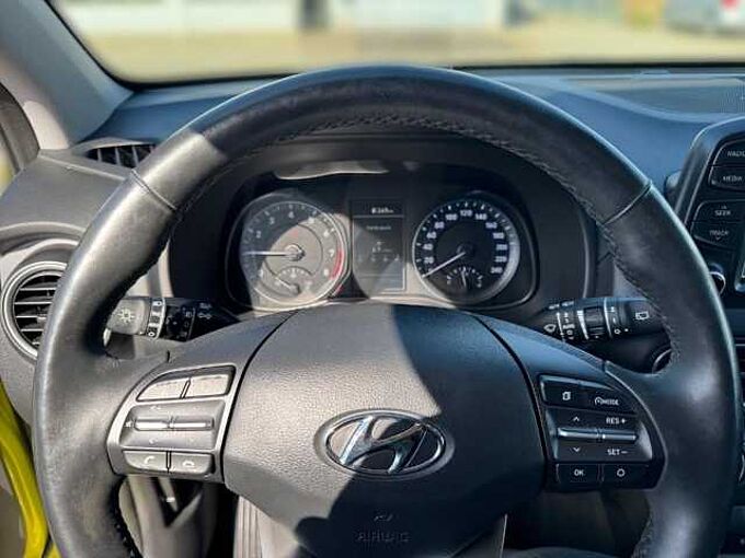 Hyundai Kona 1.0T-GDI 120PS Premium *NAVI*LED*R-KAMERA*