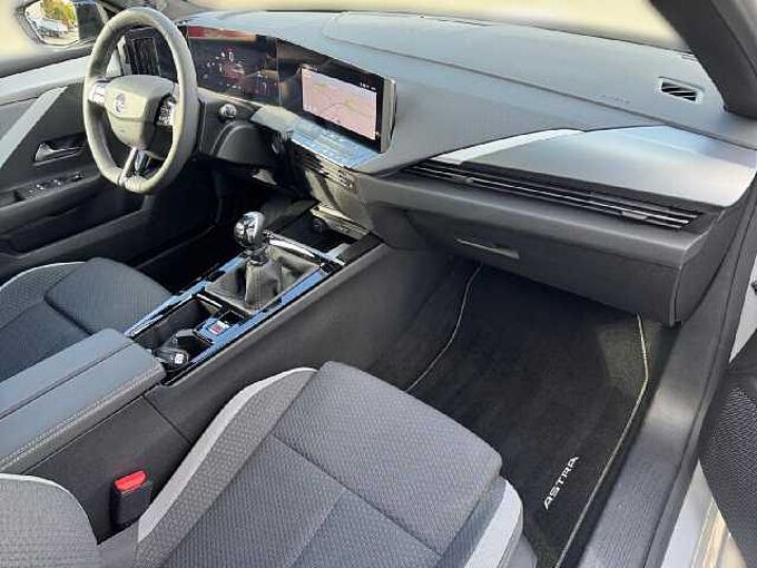 Opel Astra 1.2 Turbo 131PS Edition *NAVI*SHZ*8-FACH*